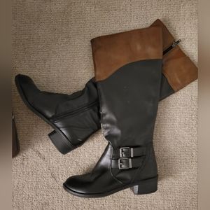 Women's boots size 5 1/2